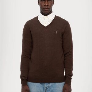 Ralph Lauren Men’s Chocolate Brown V-Neck Sweater